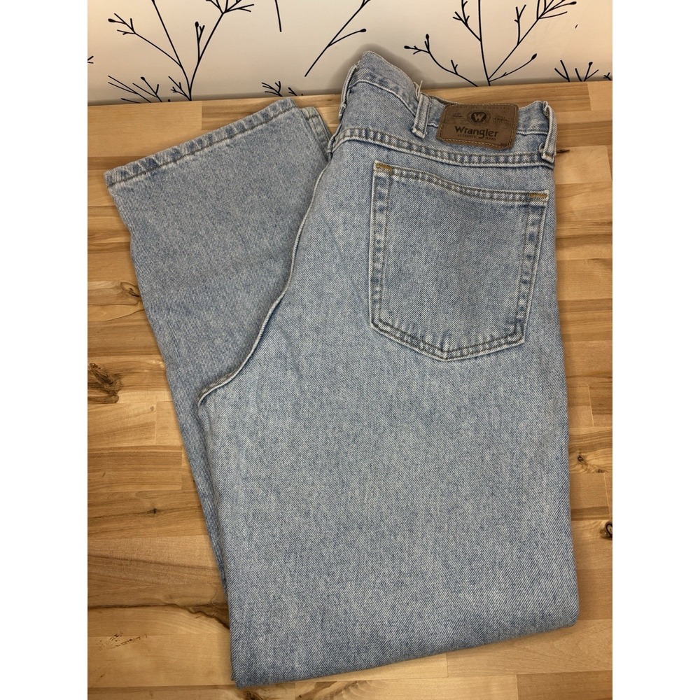 Wrangler 36x30 Men's Light Blue Denim Straight Jeans Regular Fit